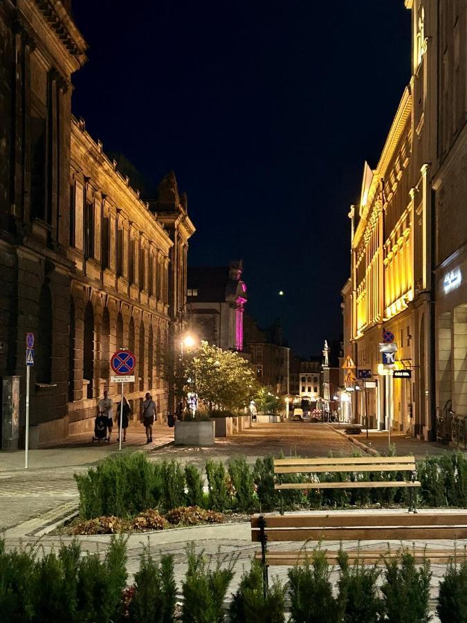 Apartamenty Pl. Wolnosci 6 Poznań Esterno foto
